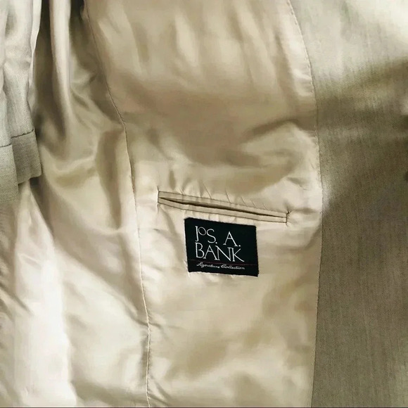 Jos A Bank Taupe Tan 2 Piece Suit Jacket and Pants 40L and 34L Wool Silk Blend - Picture 3 of 11